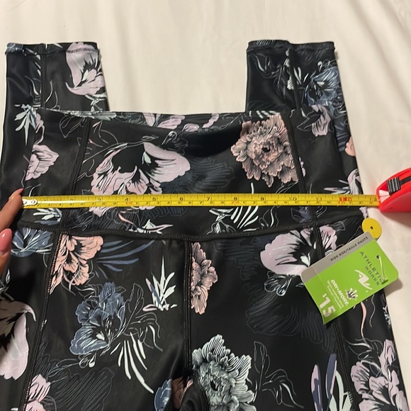 Athletic works flower leggings NWT - Picture 5 of 8